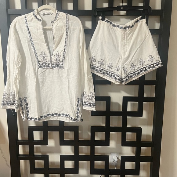 Zara Matching Shorts Set - Picture 2 of 4